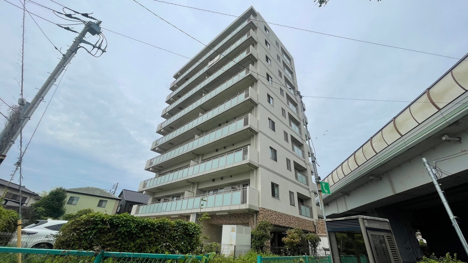 外観 (2).jpg